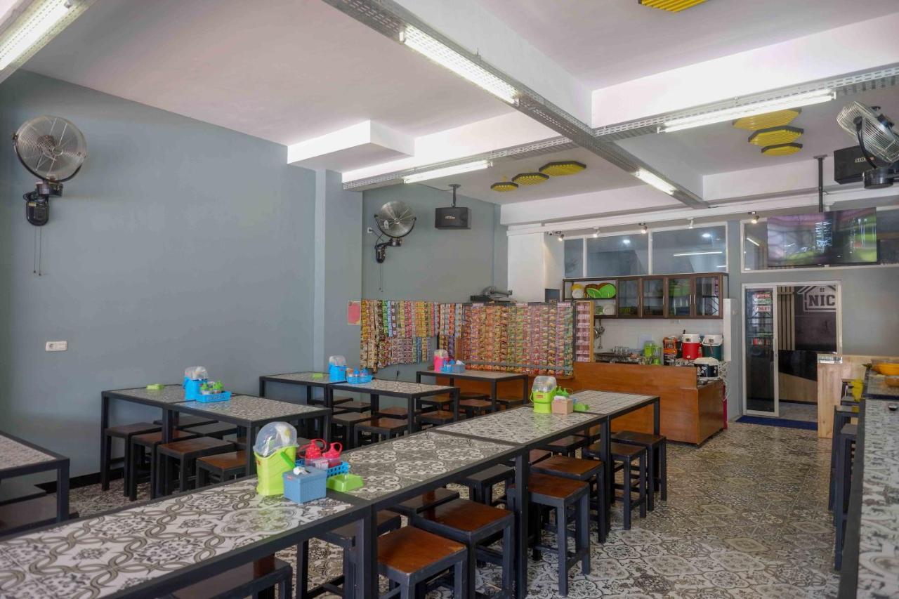 Reddoorz Plus Near Patung Kuda Undip Jatingaleh Exterior foto
