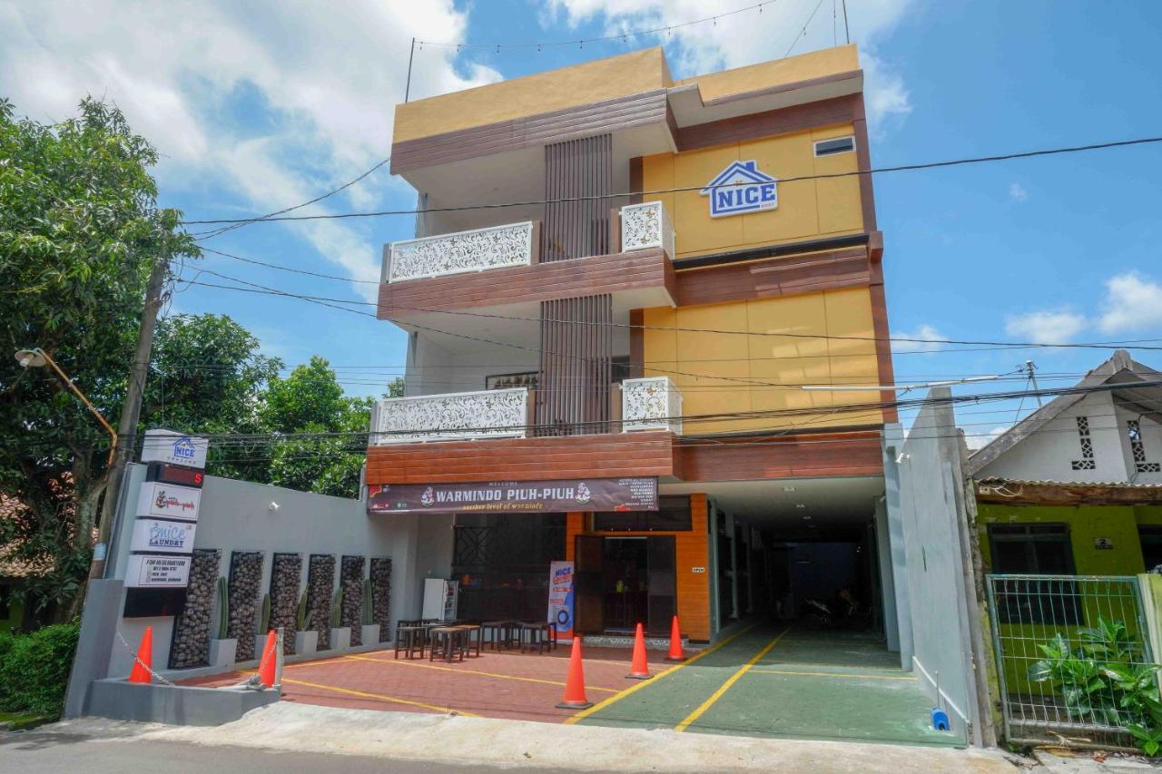 Reddoorz Plus Near Patung Kuda Undip Jatingaleh Exterior foto