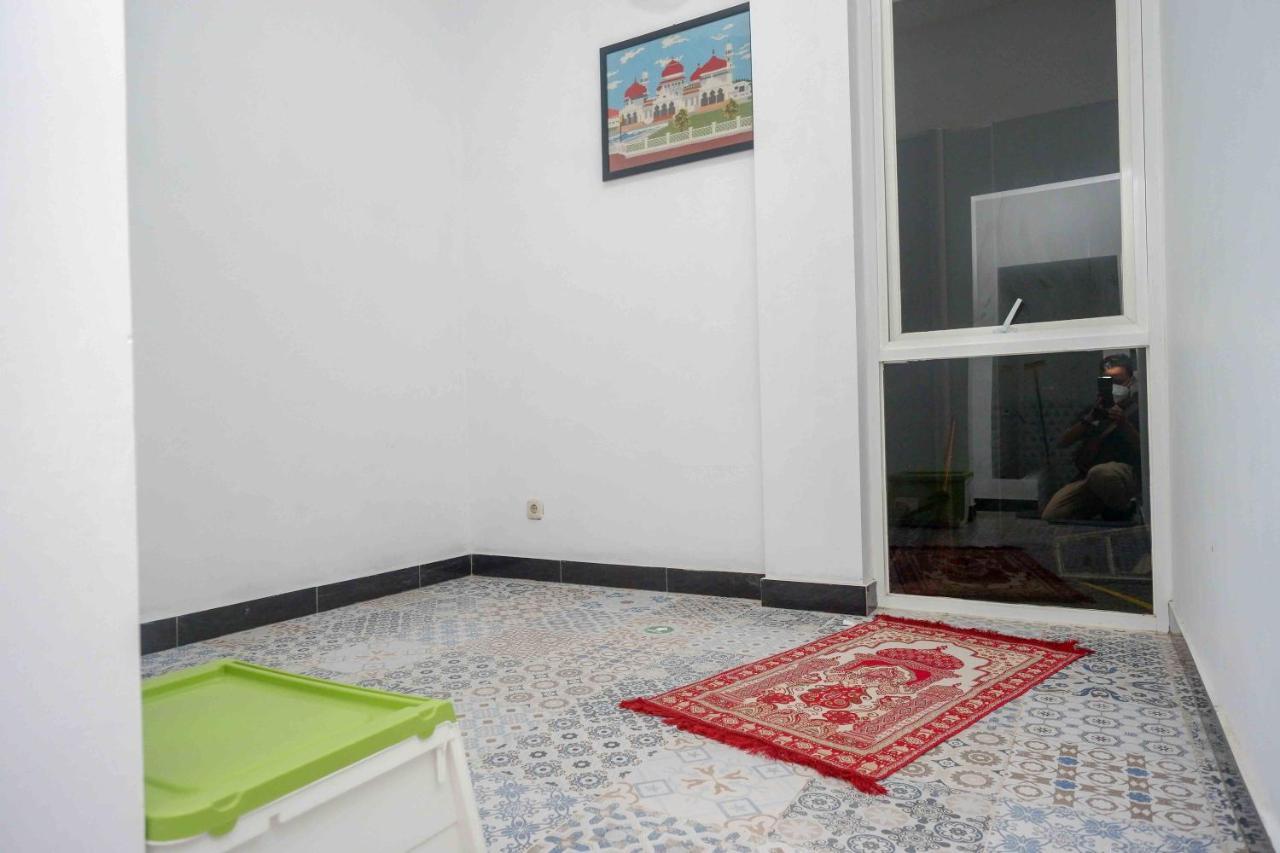 Reddoorz Plus Near Patung Kuda Undip Jatingaleh Exterior foto